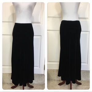NWT! Velvet! Brooks Brothers black velvet skirt